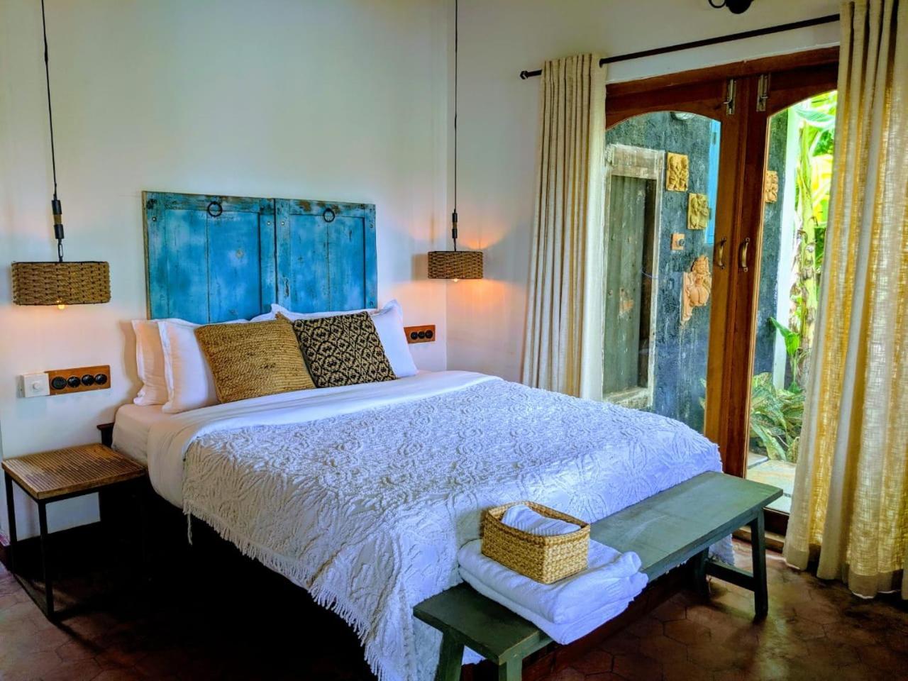 Sunsets And Palm Trees Bed & Breakfast Alappuzha Ngoại thất bức ảnh