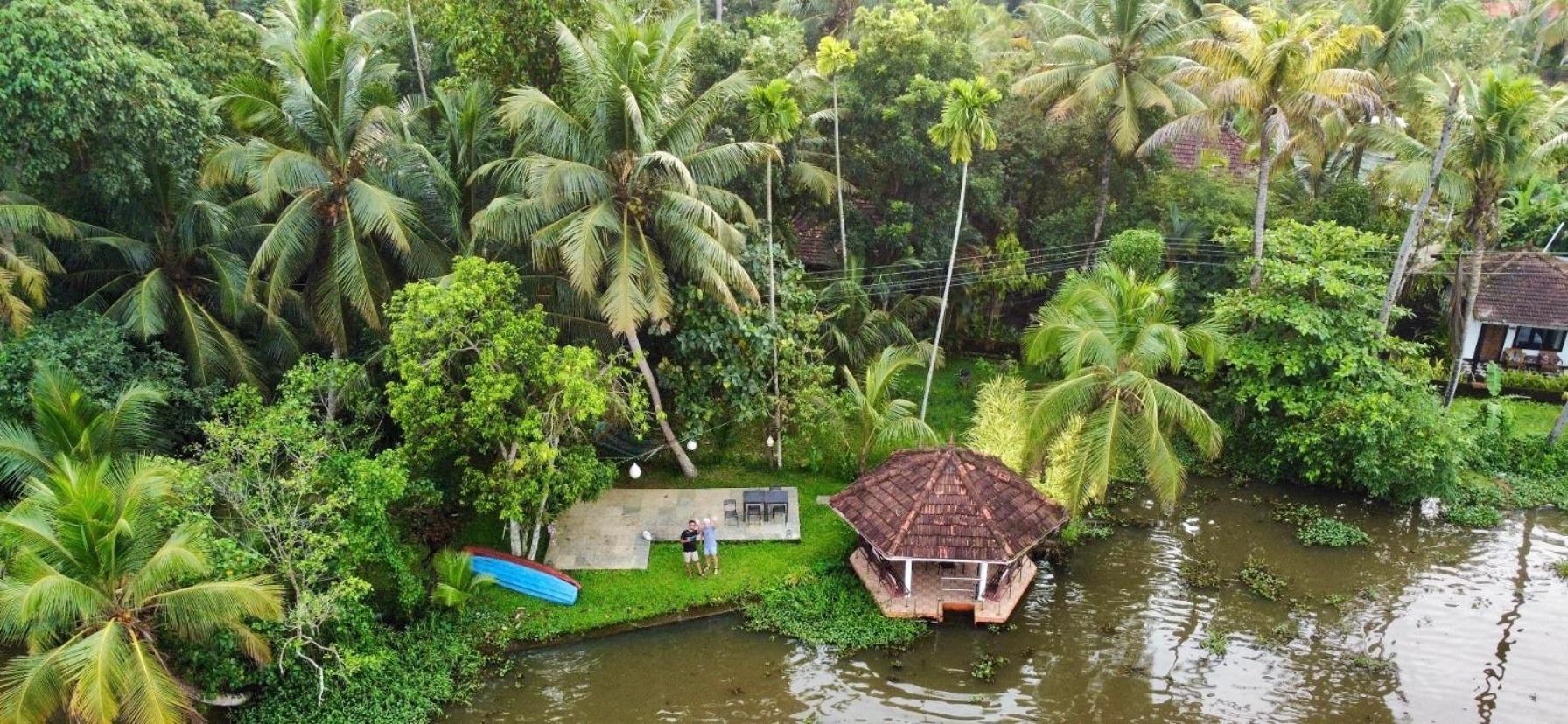 Sunsets And Palm Trees Bed & Breakfast Alappuzha Ngoại thất bức ảnh