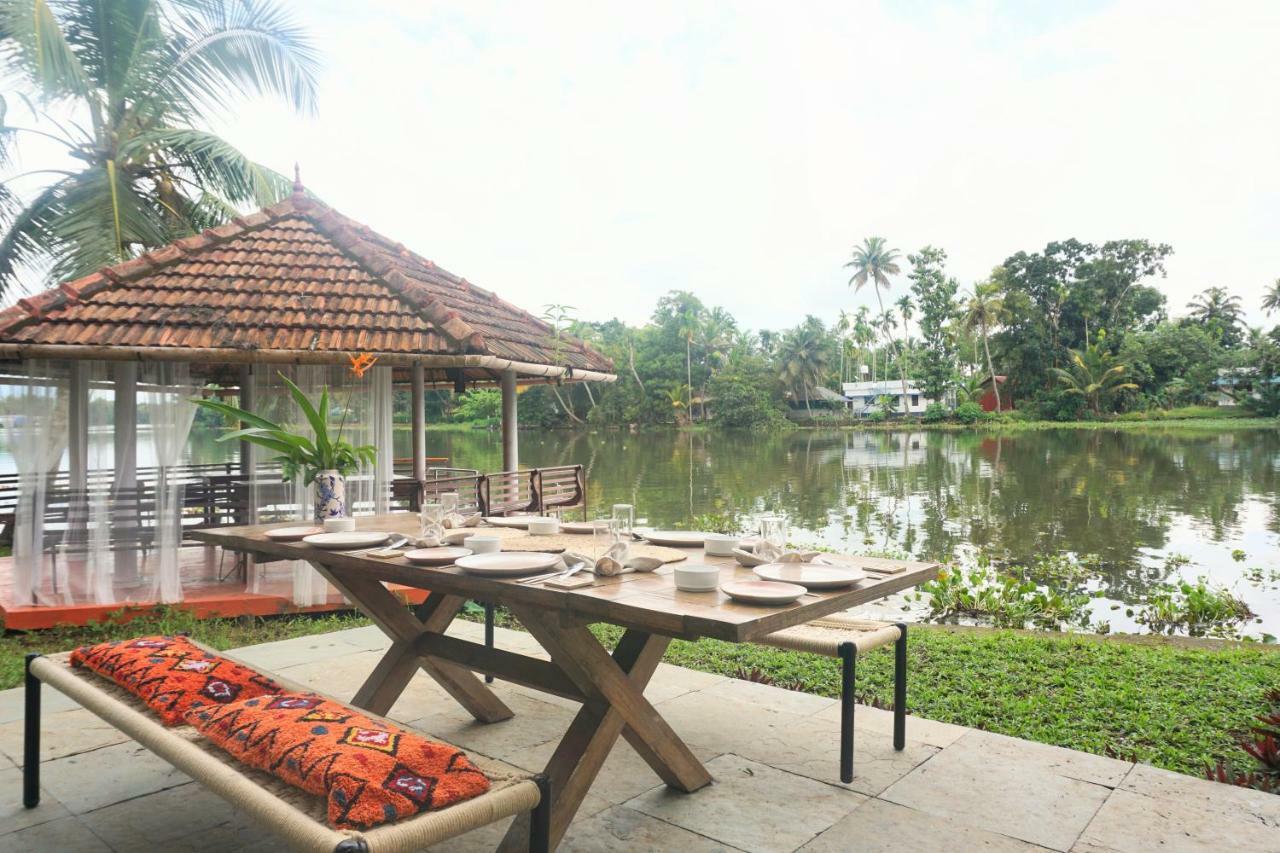 Sunsets And Palm Trees Bed & Breakfast Alappuzha Ngoại thất bức ảnh